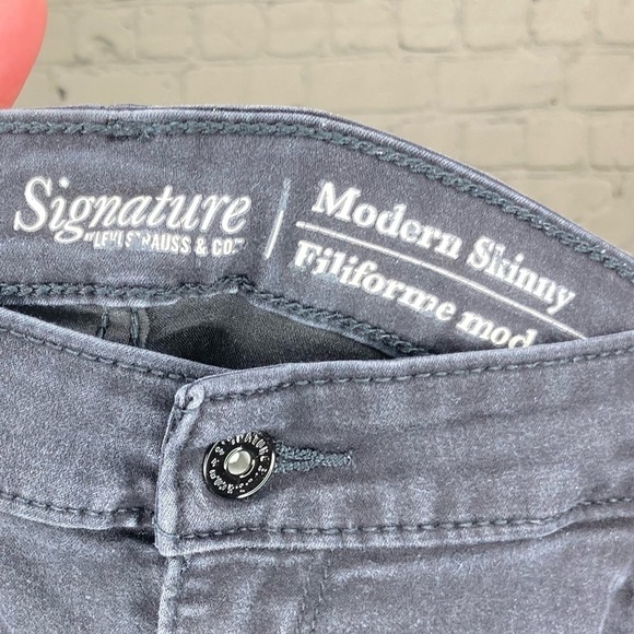 Signature by Levi's black modern skinny fit jeans - Picture 5 of 6